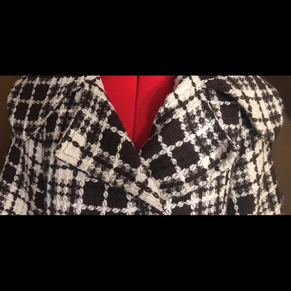 Jacket - Picture 3 of 8